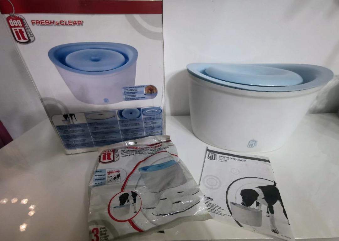 Dogit water fountain cat bed cat scratch pole cat condo pet