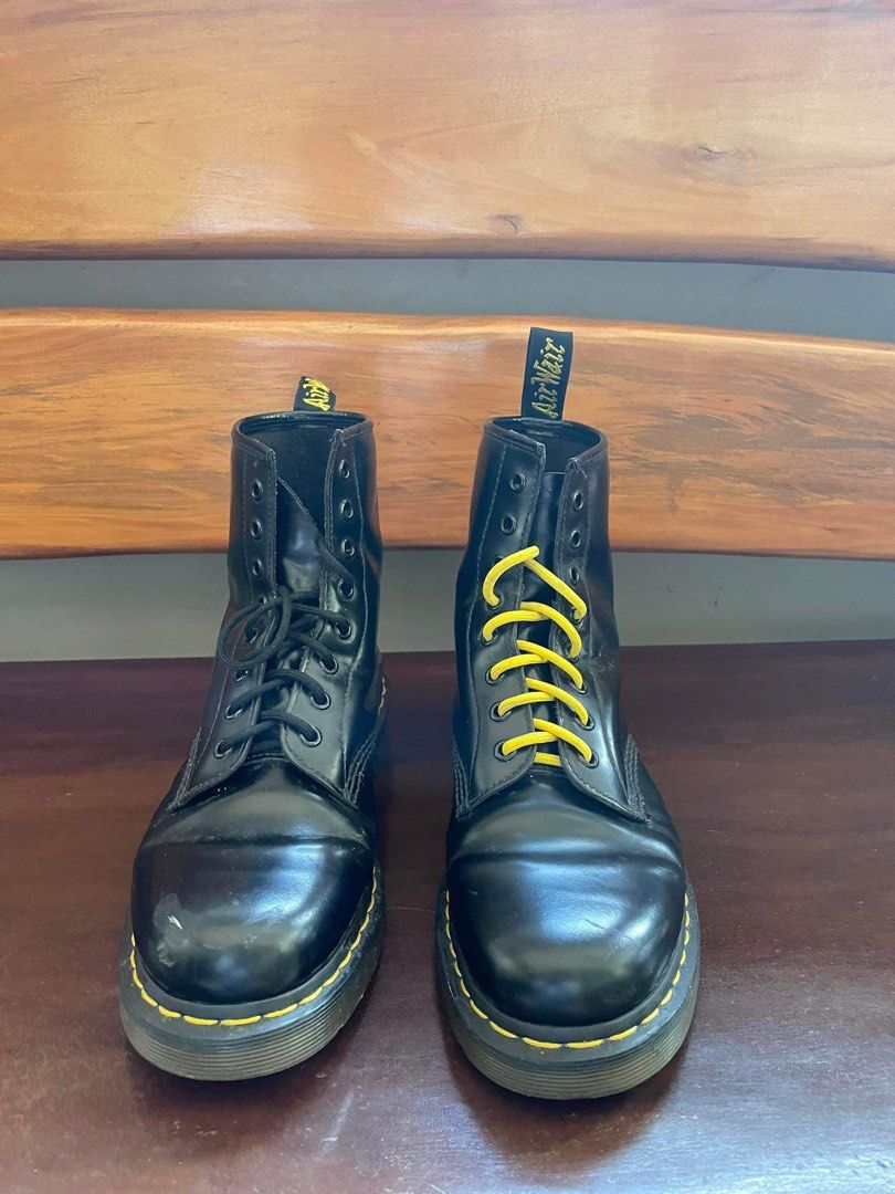 1460 vintage smooth leather lace up boots on sale