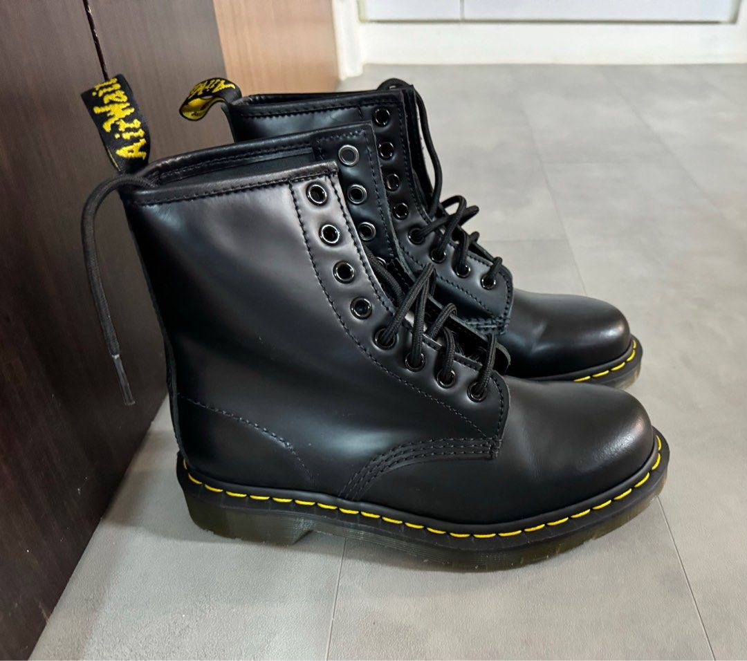 Martens 1460 hotsell smooth black