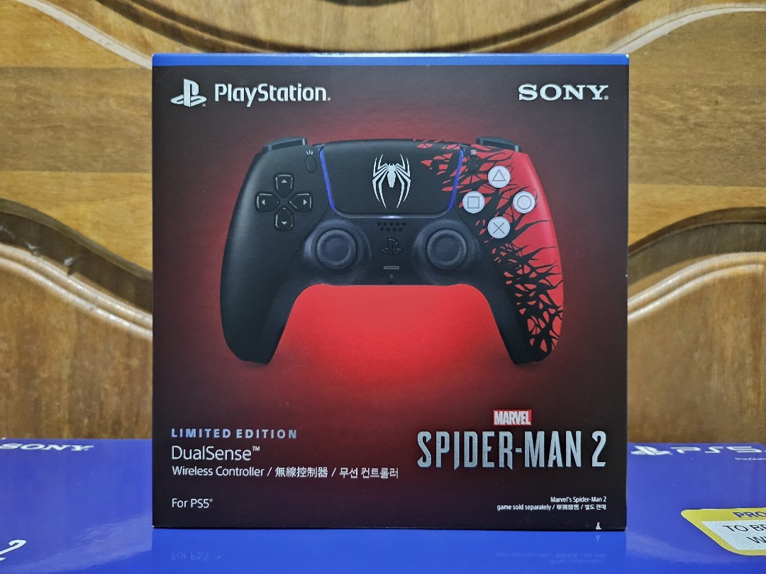 Dualsense 5 PS5 Spider-Man 2 MY Set, Video Gaming, Gaming Accessories,  Controllers on Carousell