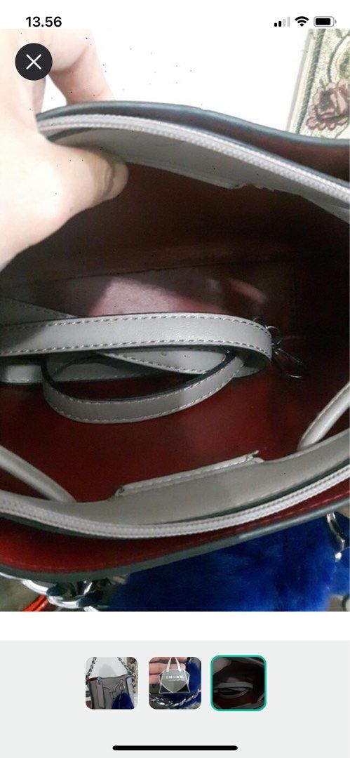 Emory sling bag
