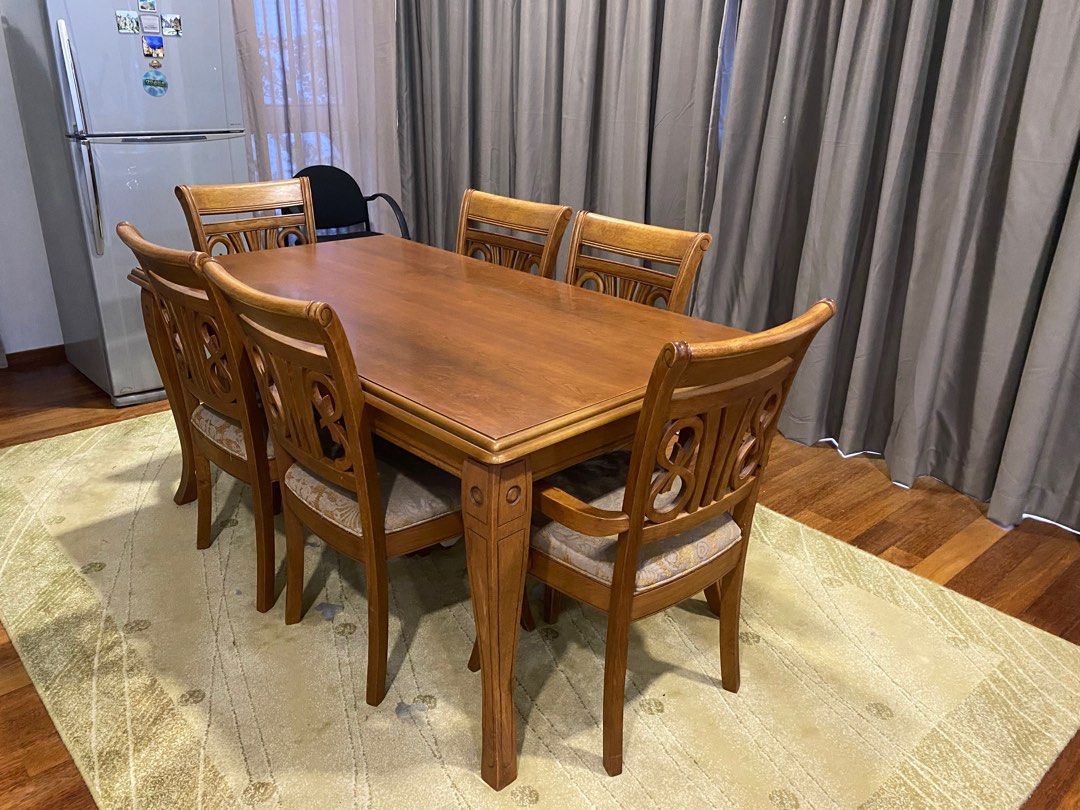 Fella Design Solid Wood Dining Table 6Seater, Furniture & Home Living