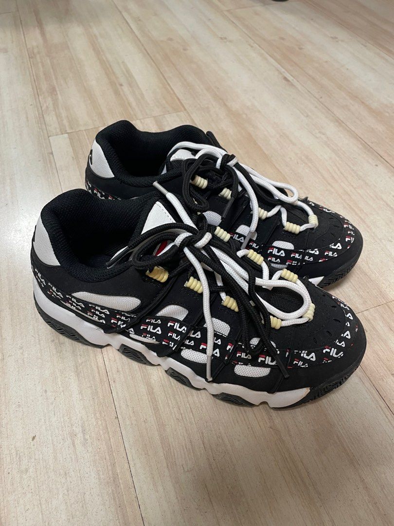 White and clearance black fila shoes