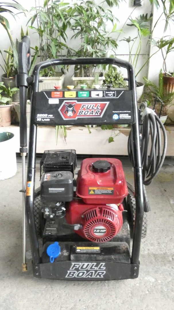 Full Boar High Pressure Washer, Furniture & Home Living, Gardening
