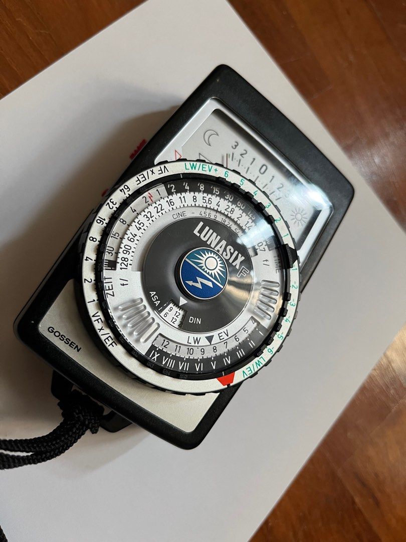 Gossen Light Meter Lunasix F, Photography, Cameras on Carousell