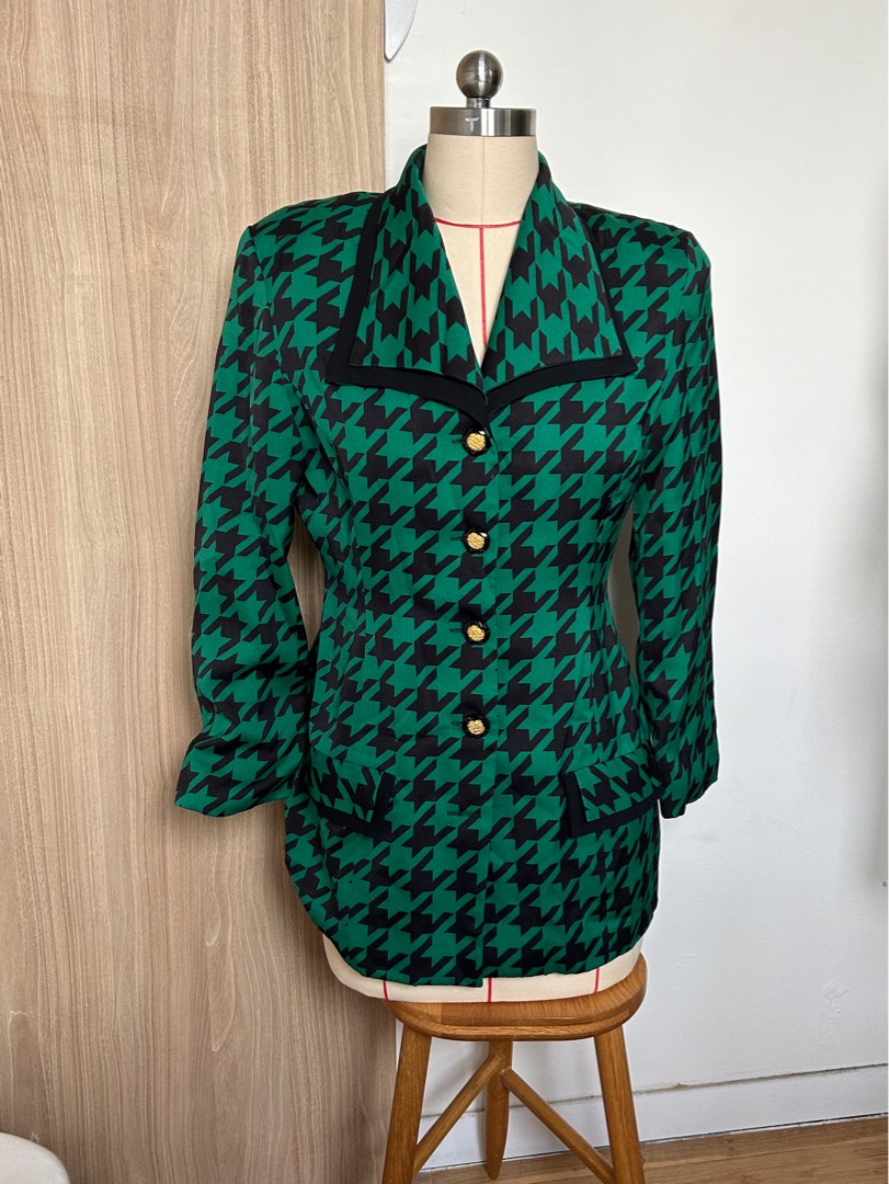 blazers with green swoosh