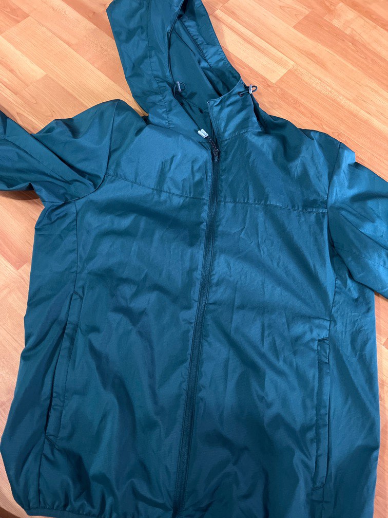 Green Wind Breaker main image 0