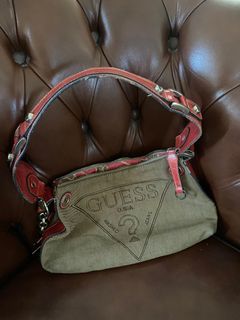 Guess Shoulder bag