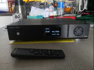 （分類：）位於 。 由 cerveloer 提交（商品編號 1256352025，圖片 1）。簡介： 。