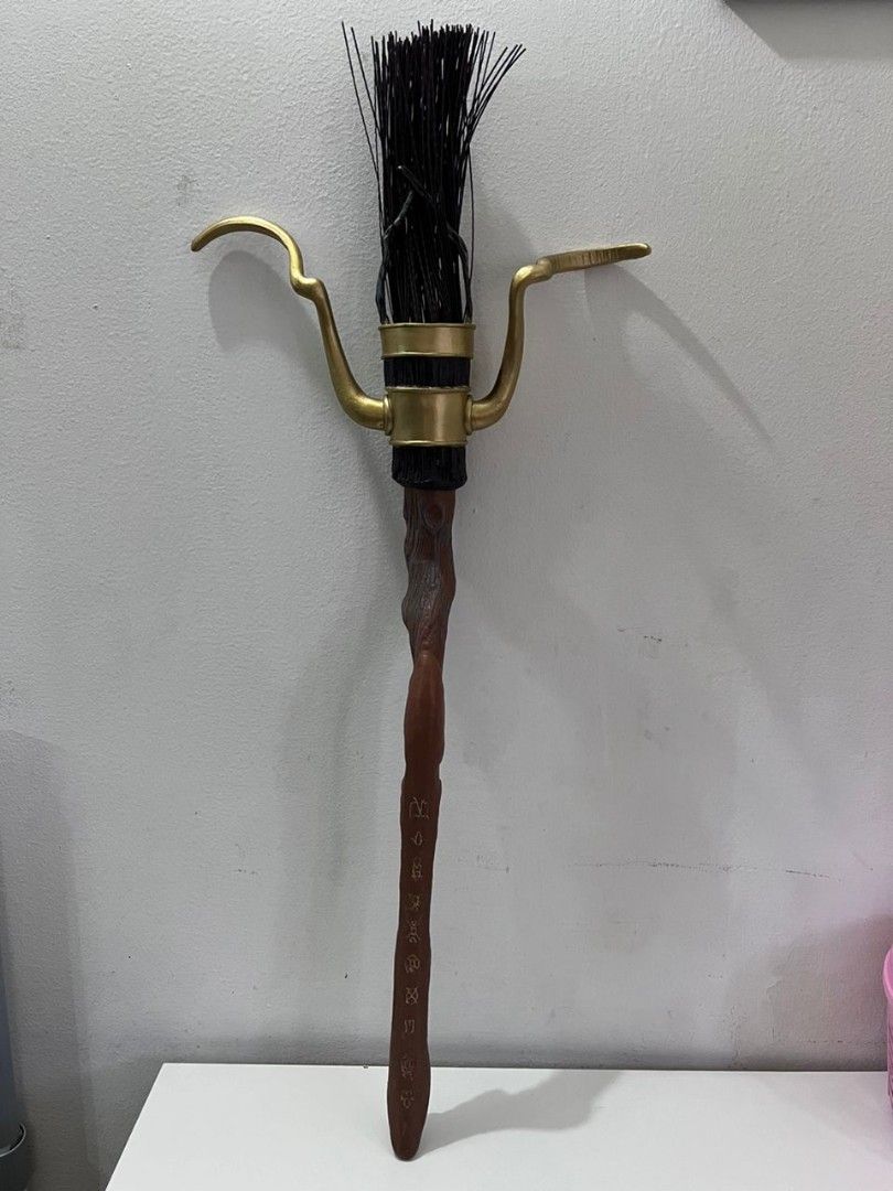 Harry potter Broomstick, Hobbies & Toys, Collectibles & Memorabilia