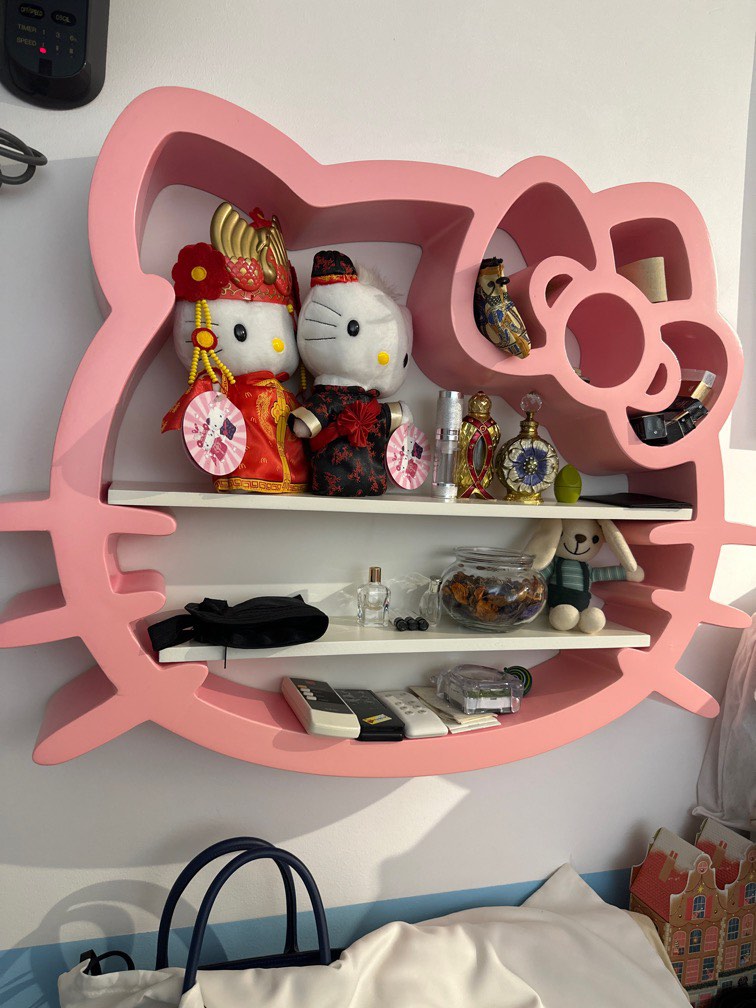 Moving out sales! Hello kitty design shelf / rack, Furniture & Home