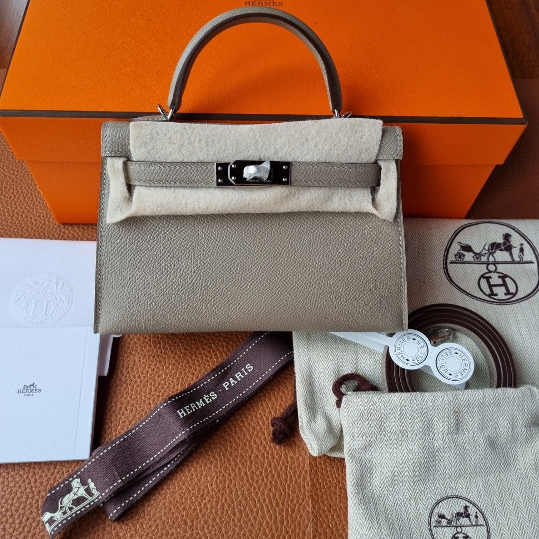 Hermes Black GHW Epsom Mini Kelly Pochette Clutch Handbag Bag