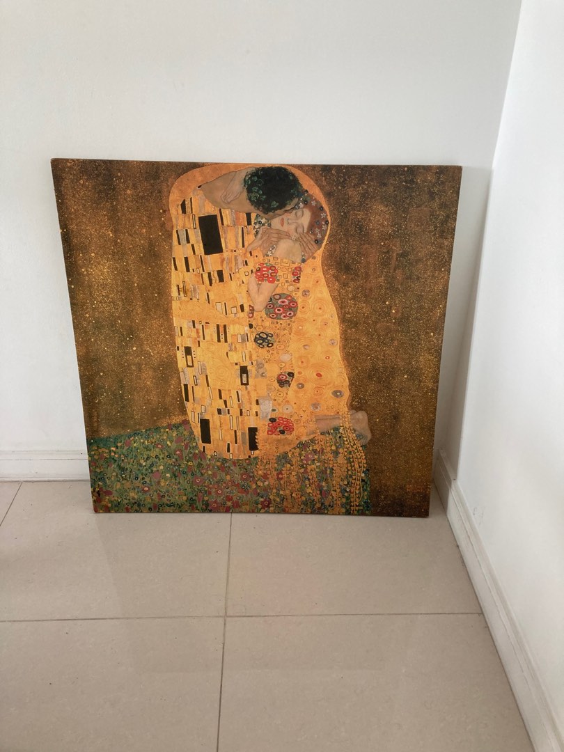 The Kiss by Gustav Klimt preloved painting home deco wall deco 90x90