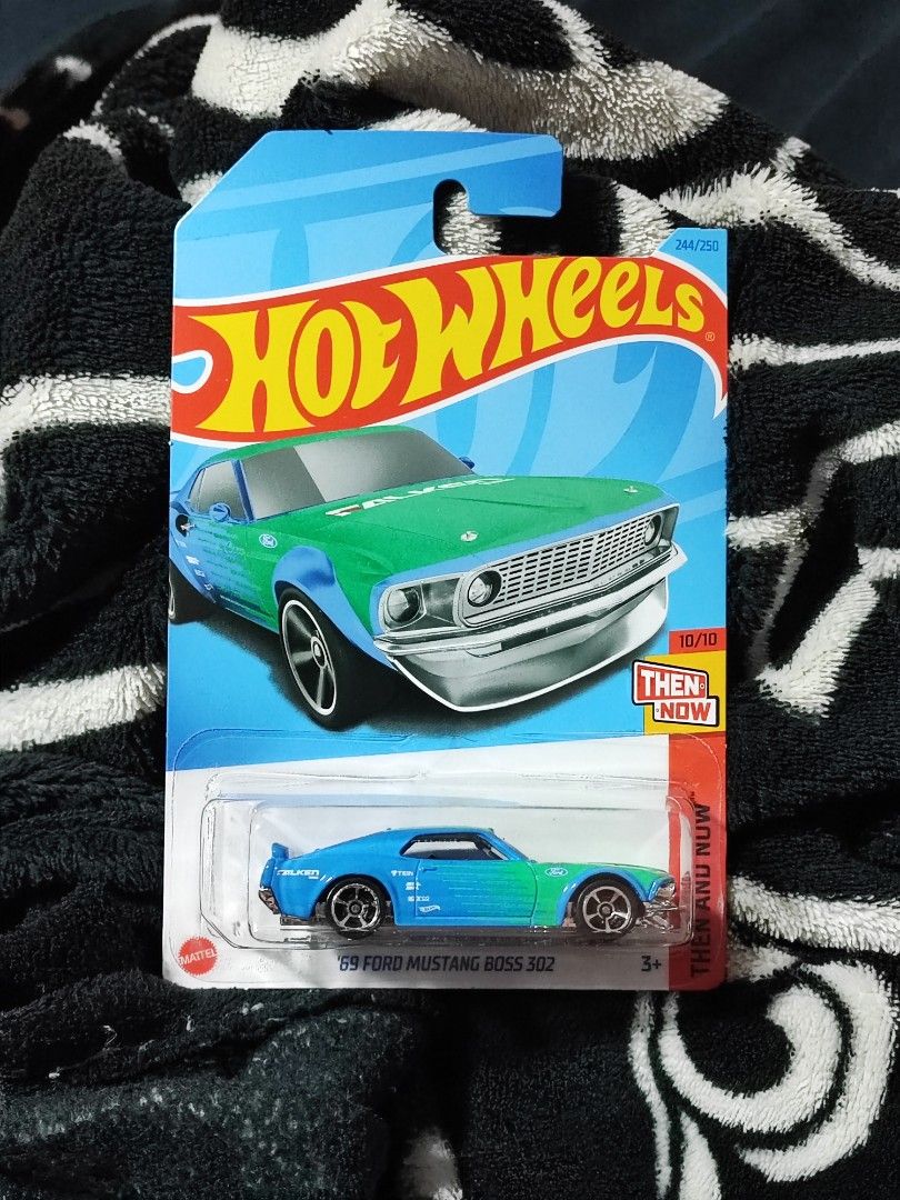 Ford mustang boss sales 302 hot wheels