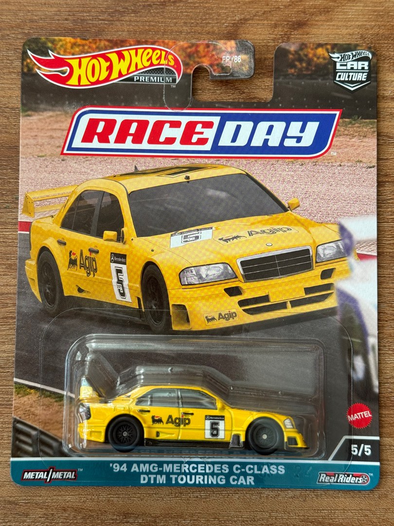 Hot wheels mercedes c top class