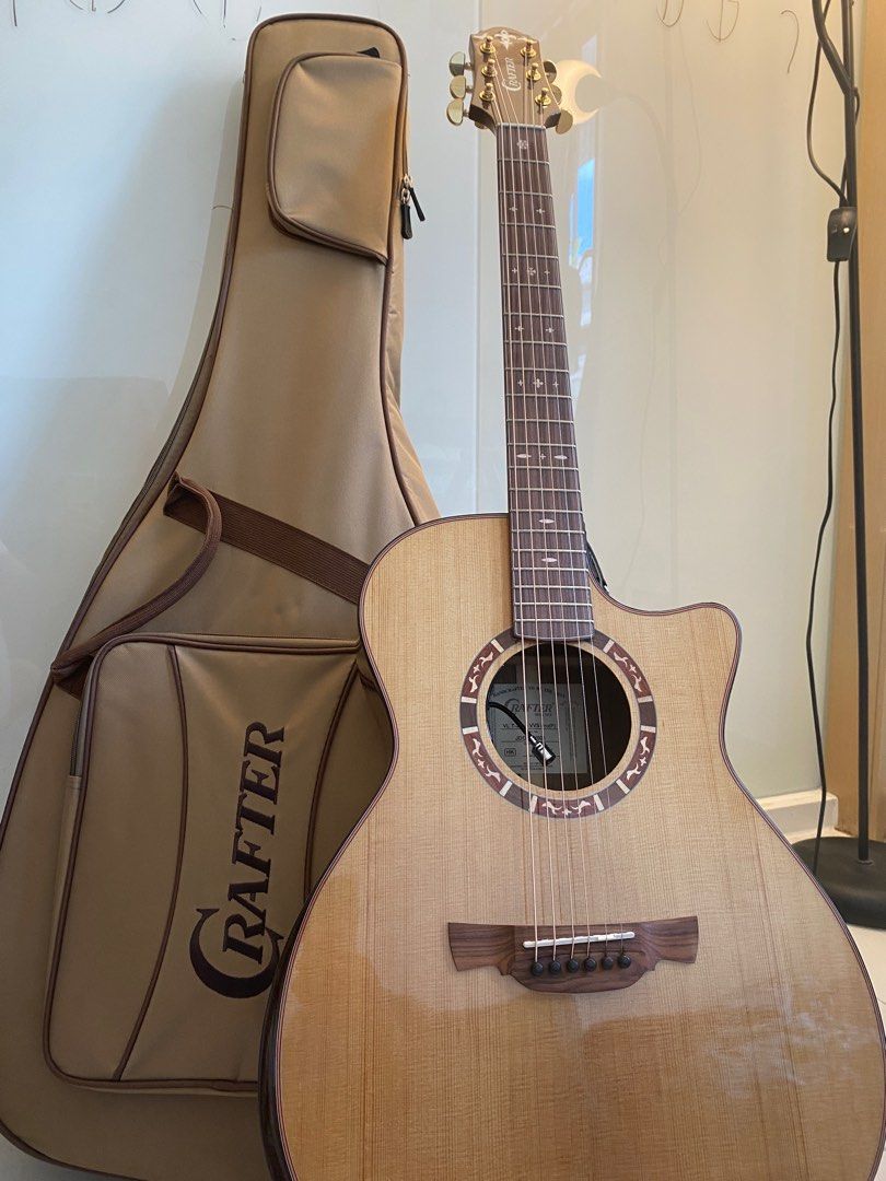 Iu hotsell crafter guitar