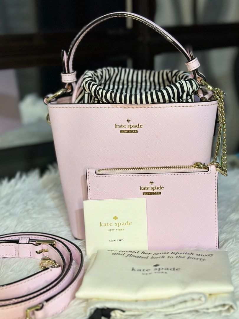 KATE SPADE CAMERON STREET PIPPA BUCKET BAG Luxury Bags Wallets