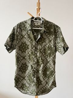 Kemeja Batik Hijau