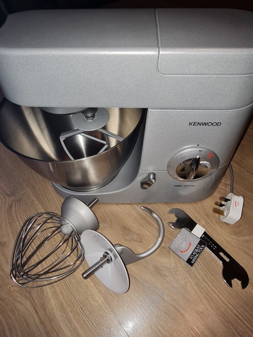 Kenwood Stand Mixer, TV & Home Appliances, Kitchen Appliances, Hand