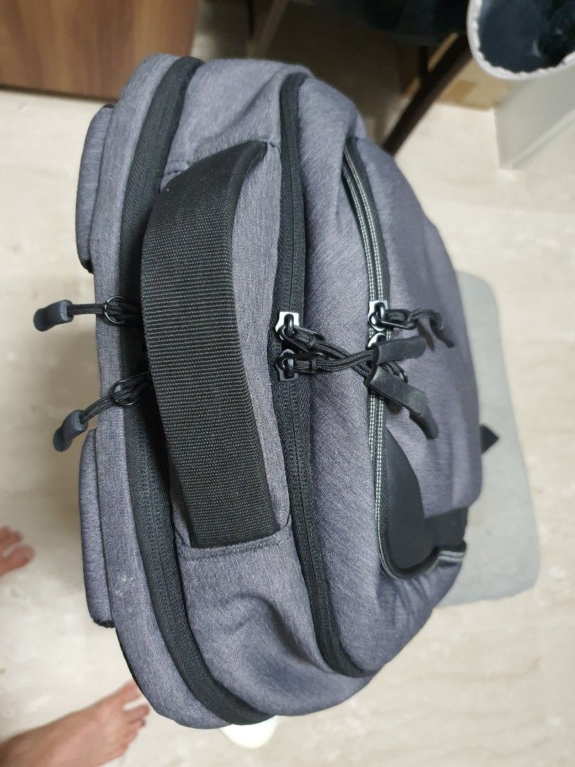 Lenovo 17-inch Laptop Urban Backpack B730