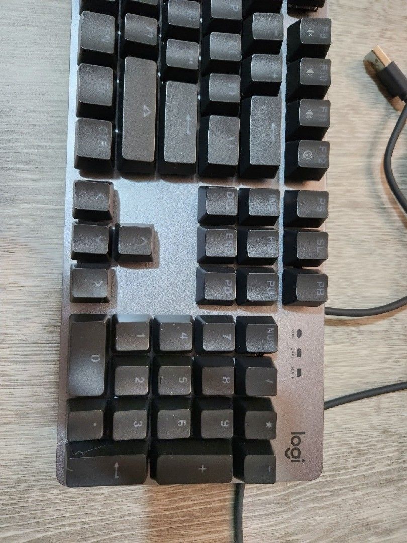Logitech k845 mechanical illuminated keyboard computers tech parts