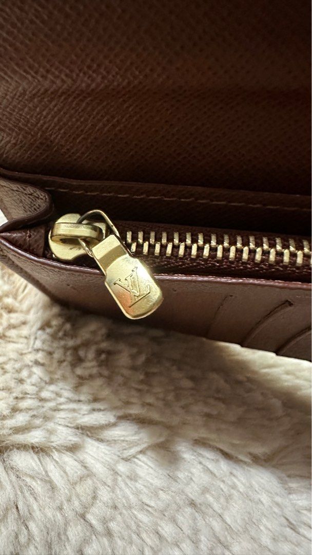 Louis Brazza Louis vuitton Brazza Mng wallet, Luxury, Bags & Wallets on Carousell