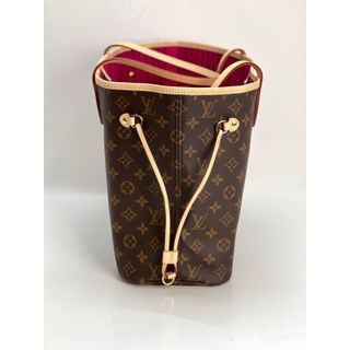 Louis Vuitton Neverfull MM Monogram Beige Bag, Luxury, Bags & Wallets on  Carousell