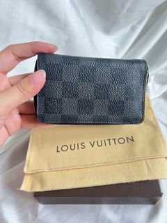 Louis Vuitton x Supreme Porte Carte Simple Epi Red Unisex Wallet, Luxury,  Bags & Wallets on Carousell