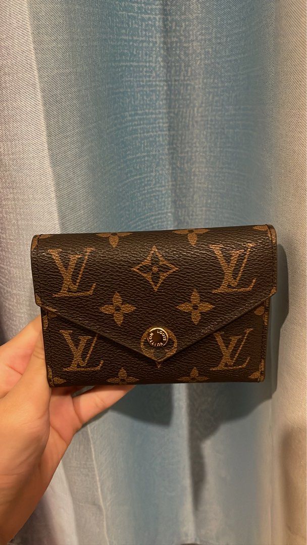 Louis Vuitton Rose Ballerine Epi Leather Victorine Wallet