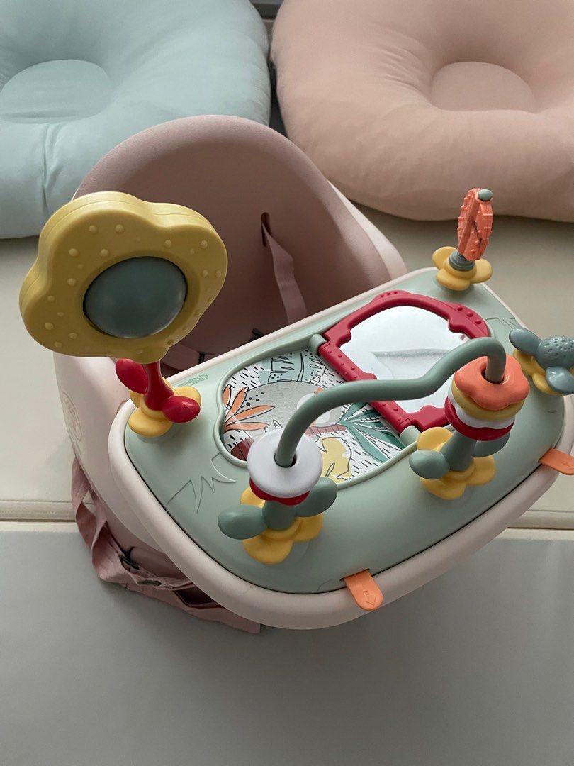Mamas Papas Bug 3 in 1 Floor Booster Seat with Activity Tray