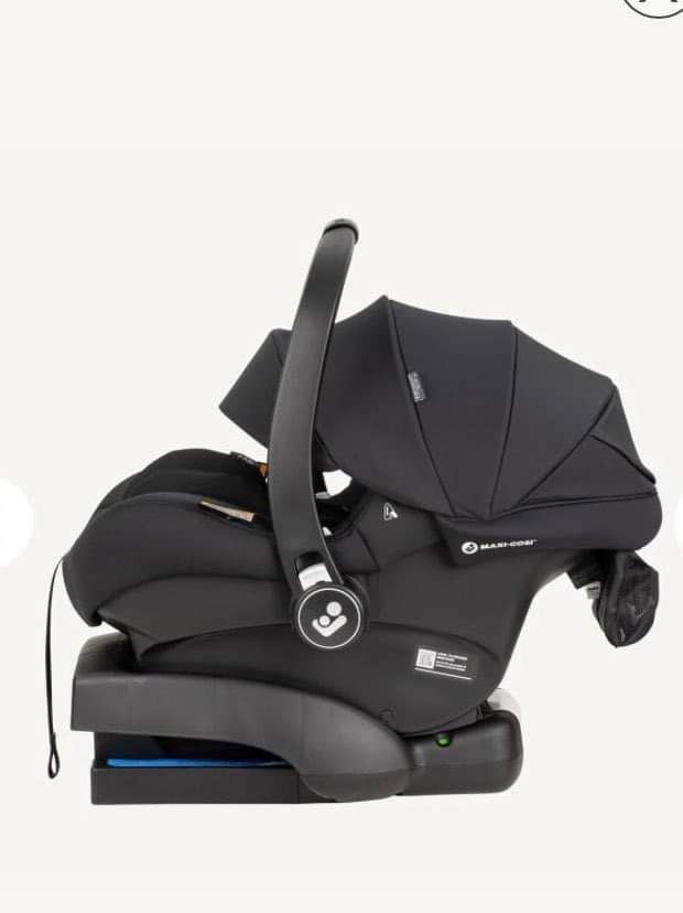 Maxi Cosi Mico 12 (Carrier Carseat with Base) (Category: Car Seats) located in Quezon City. Submitted by gratefulmomanddadph (Listing ID 1256387708, Image 1). Description: Mall Pull Out due to dented Box but Items can pass as Bnew . Original Price 28300+ (Not Included Sf) .