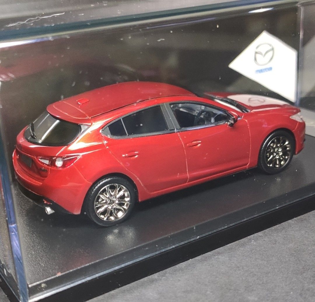 1/43 MAZDA ATENZA 魂動 KODO：SOUL of MOTION 1:43 MAZDA CX-3 Mazdaspeed Soul Red premium metallic color