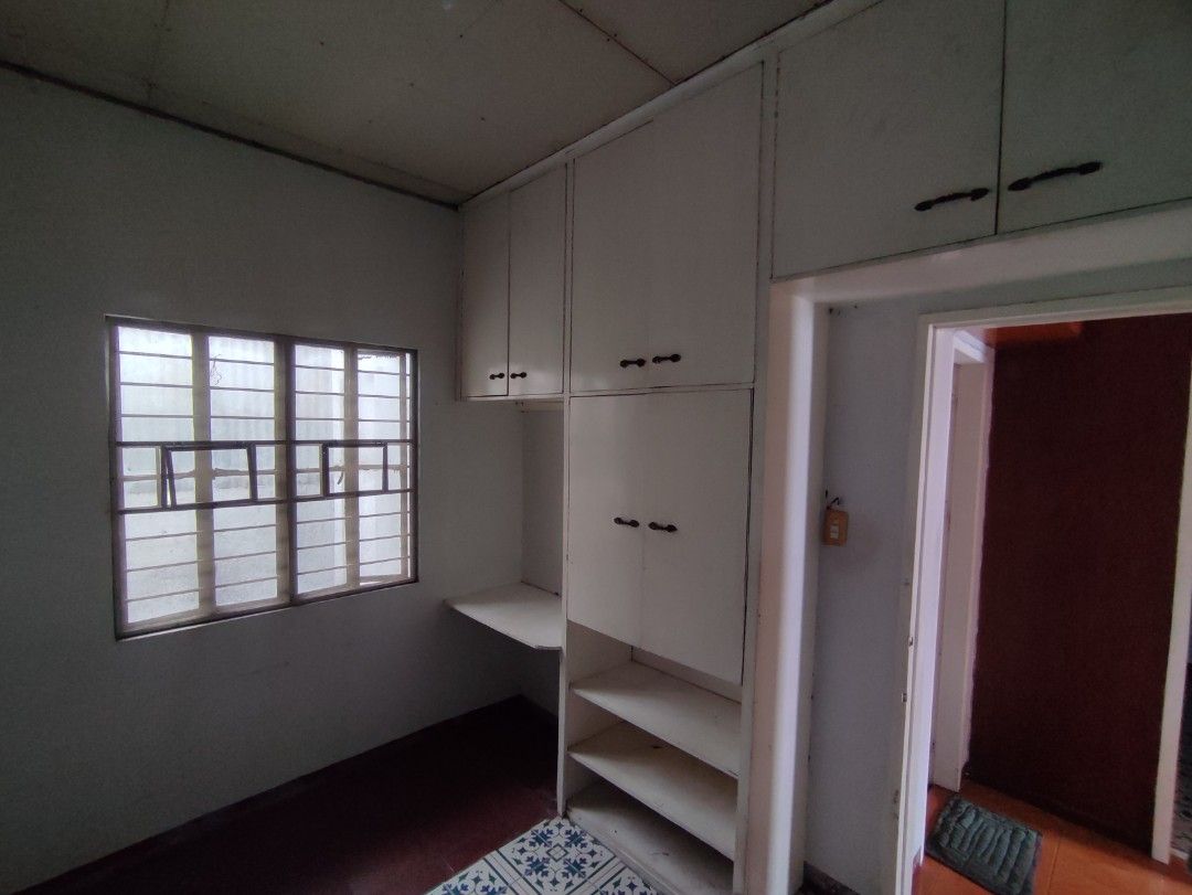 Mercedes Executive Village House and Lot in Pasig City, Property, For