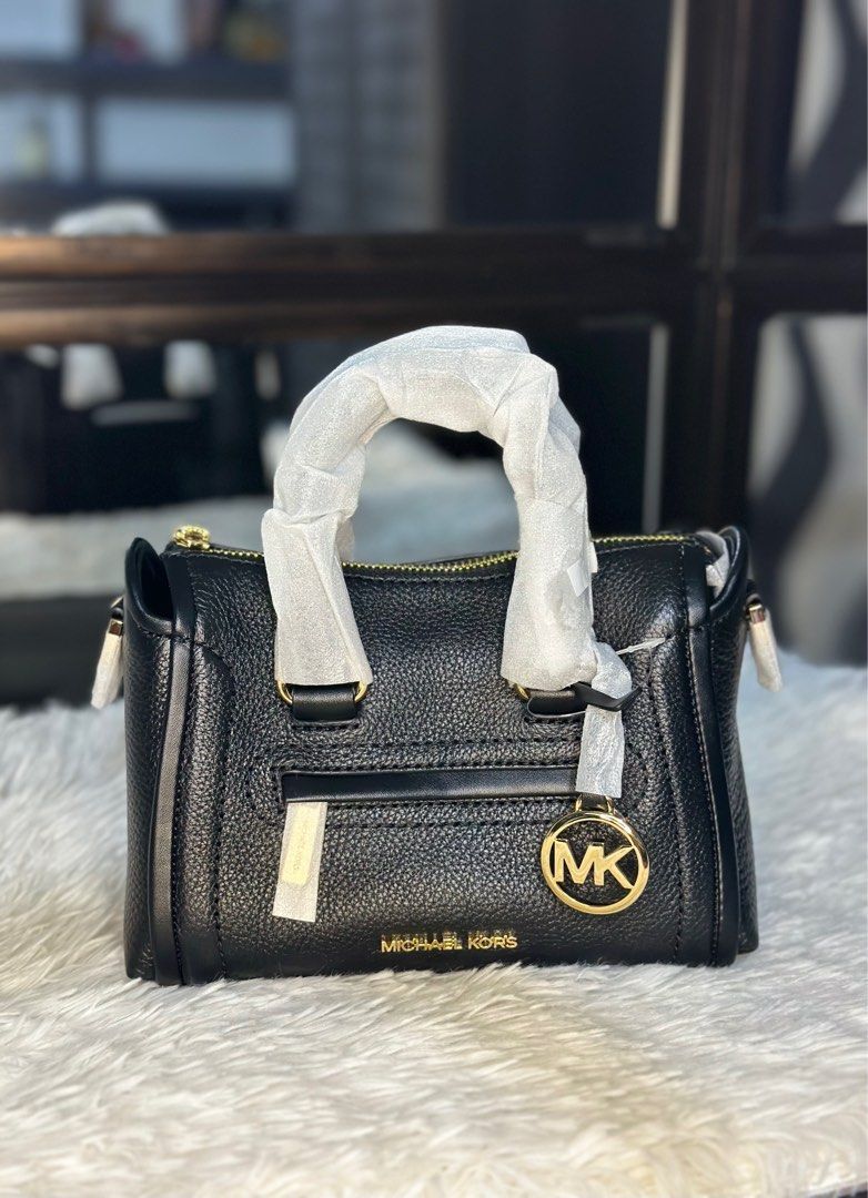 Michael kors Carine Xs Plain black Luxury Bags Wallets on
