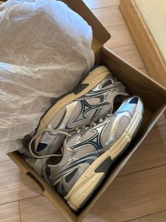 （分類：）位於 。 由 celine.za 提交（商品編號 1256355425，圖片 1）。簡介： 。
