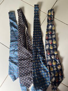 Moschino necktie
