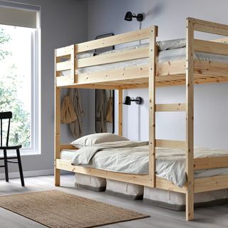 (Category: ) located in . Submitted by yuer25 (Listing ID 1256290246, Image 1). Description: .