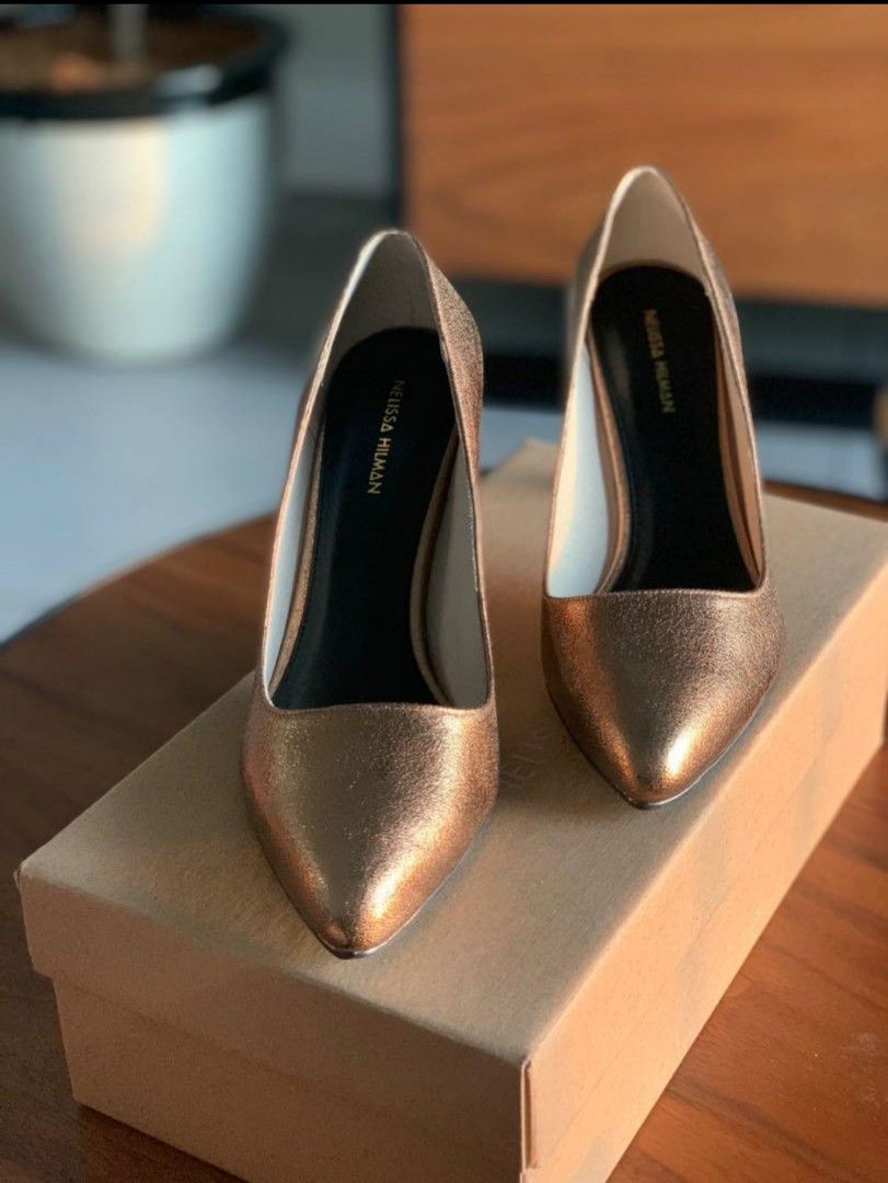 Bronze pumps on sale