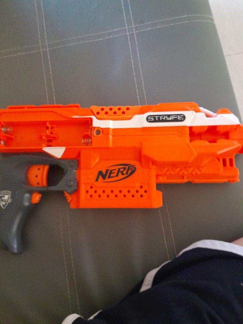 Nerf Stryfe Broken Hobbies Toys Toys Games On Carousell