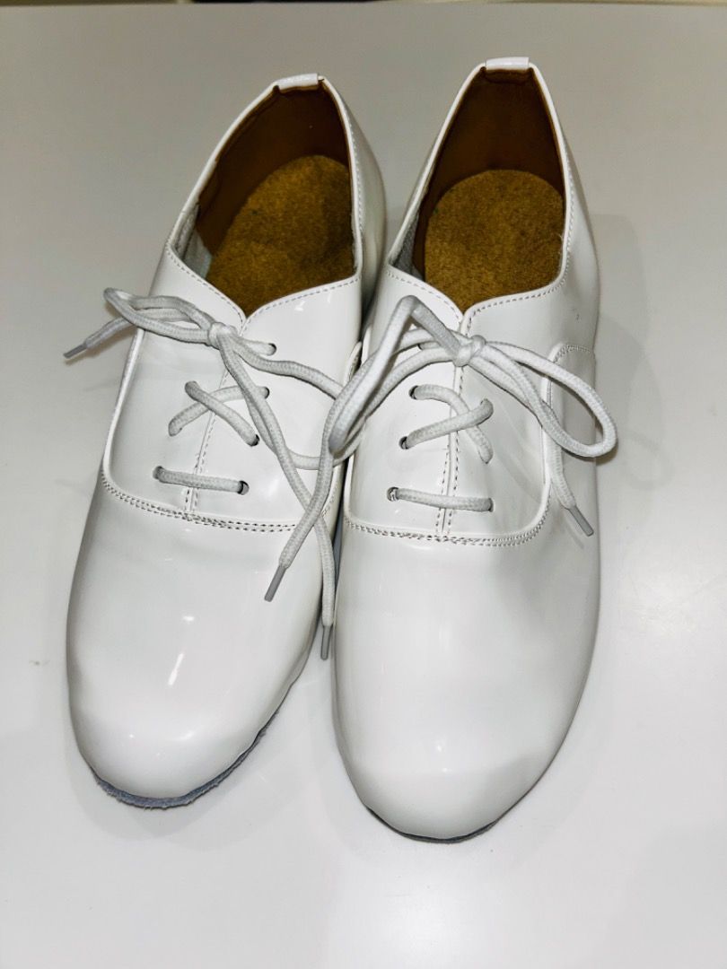 Dancing discount shoes mens