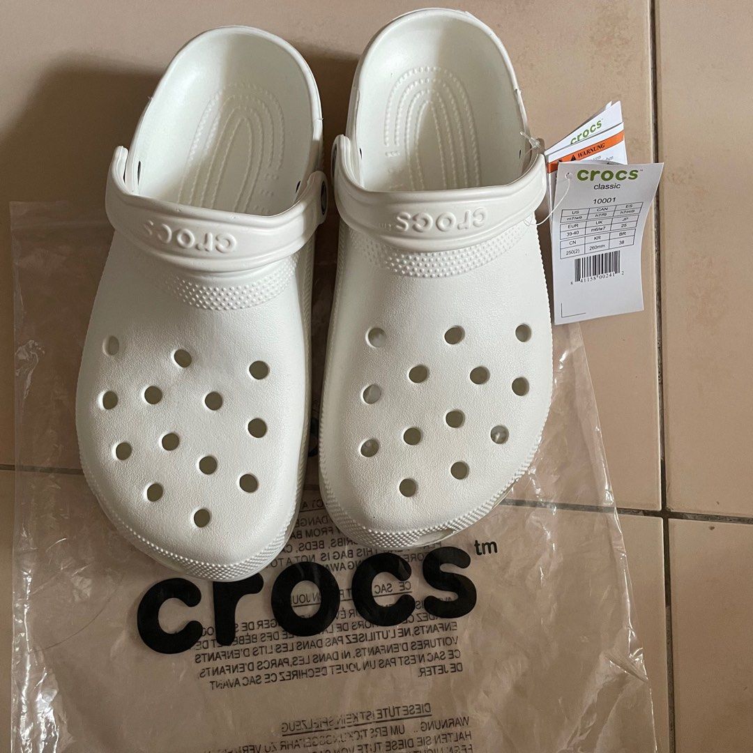 White crocs hotsell size 3