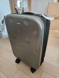 （分類：）位於 。 由 hobuchon 提交（商品編號 1256293047，圖片 1）。簡介： 。