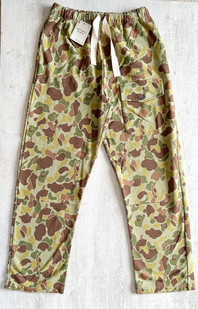Army hotsell jogging bottoms
