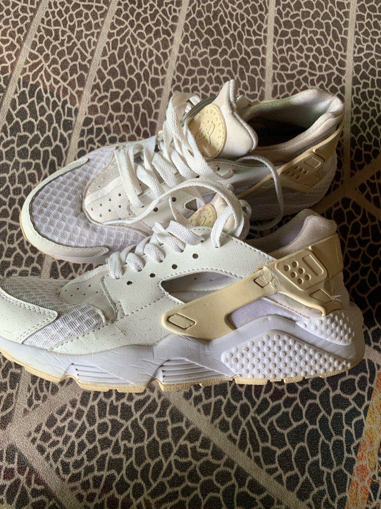 Huaraches silver top and gold
