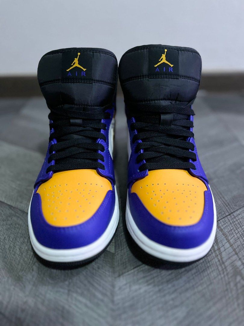 Nike air jordan lakers shop