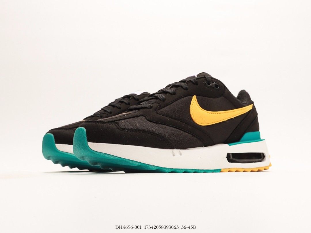 Nike air discount gold shoes
