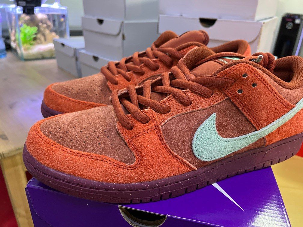 Nike Dunk Low SB PRO PRM, 男裝, 鞋, 波鞋- Carousell