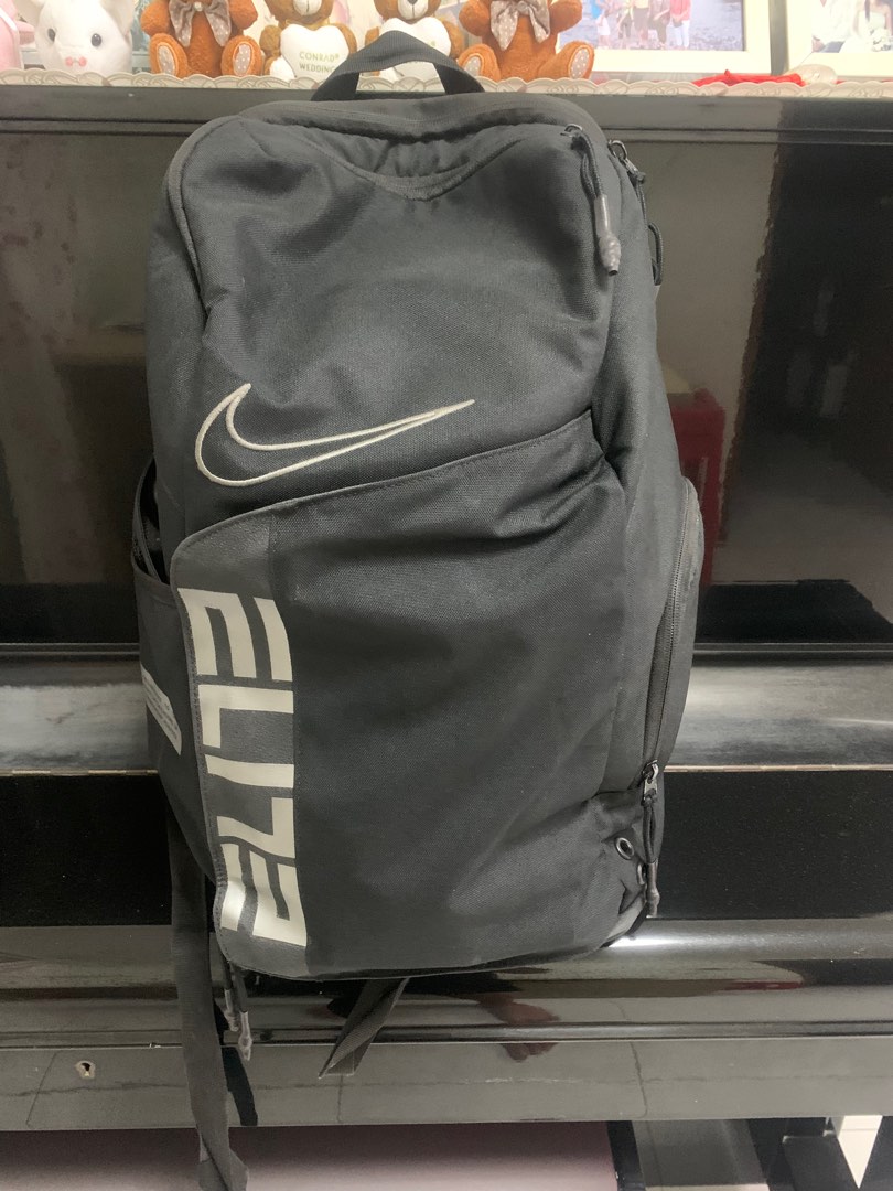 Nike elite bag, Men's Fashion, Bags, Backpacks on Carousell