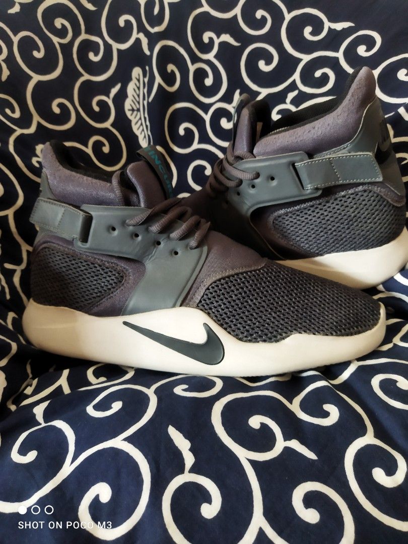 nike incursion mid se