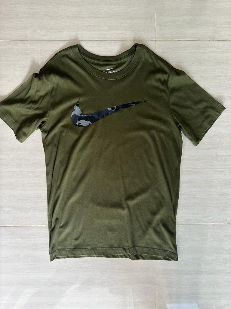 womens olive green nike shirt